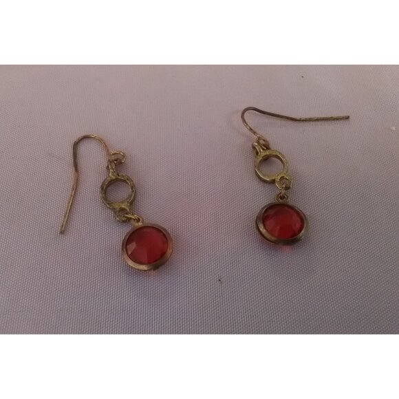 Vintage Gold Tone Dangle Earrings With Red Gemstone - Picture 1 of 3